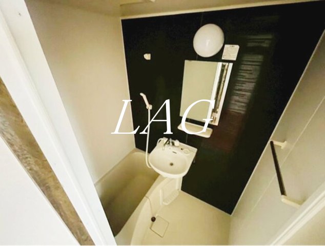 バス・シャワールーム　お風呂です。