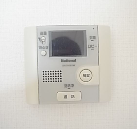 セキュリティ　★TV付インターホンだから安心★