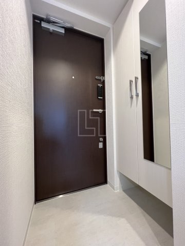 玄関　エスリードレジデンス大阪難波　玄関スペース