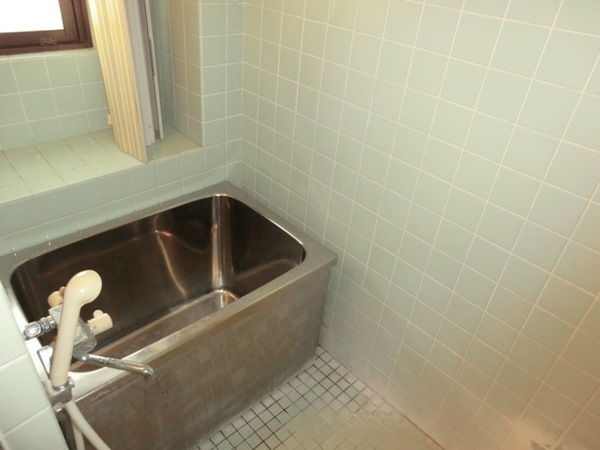 バス・シャワールーム　バストイレ別でおすすめです☆