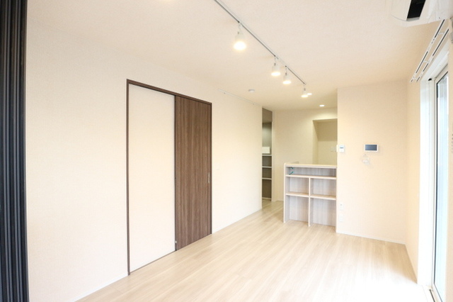 居室・リビング　リビング