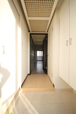 玄関　T’s SQUARE天神橋