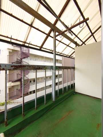 バルコニー　室内見学承ります。当店掲載物件以外もまとめてお問合頂けます。