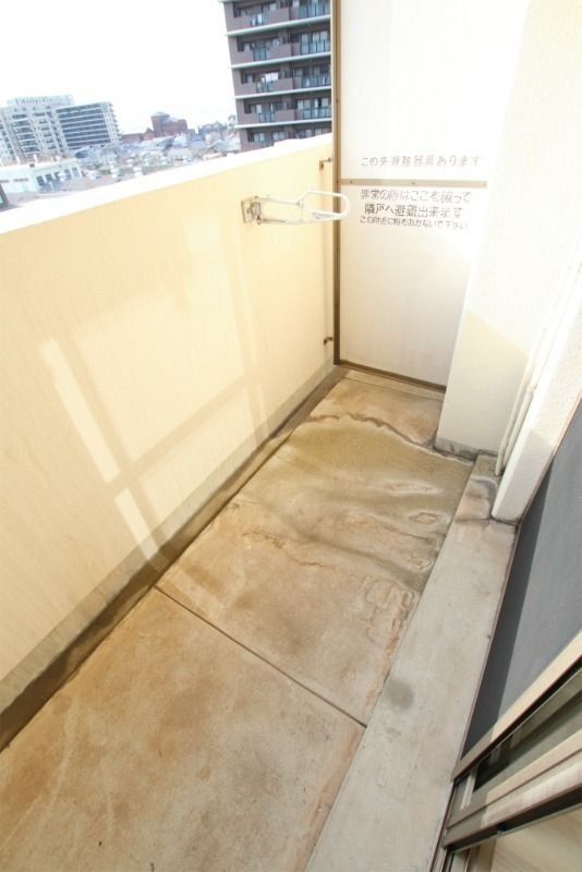 バルコニー　バルコニー