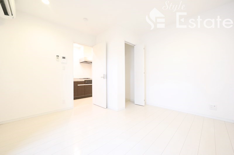 居室・リビング　洋室