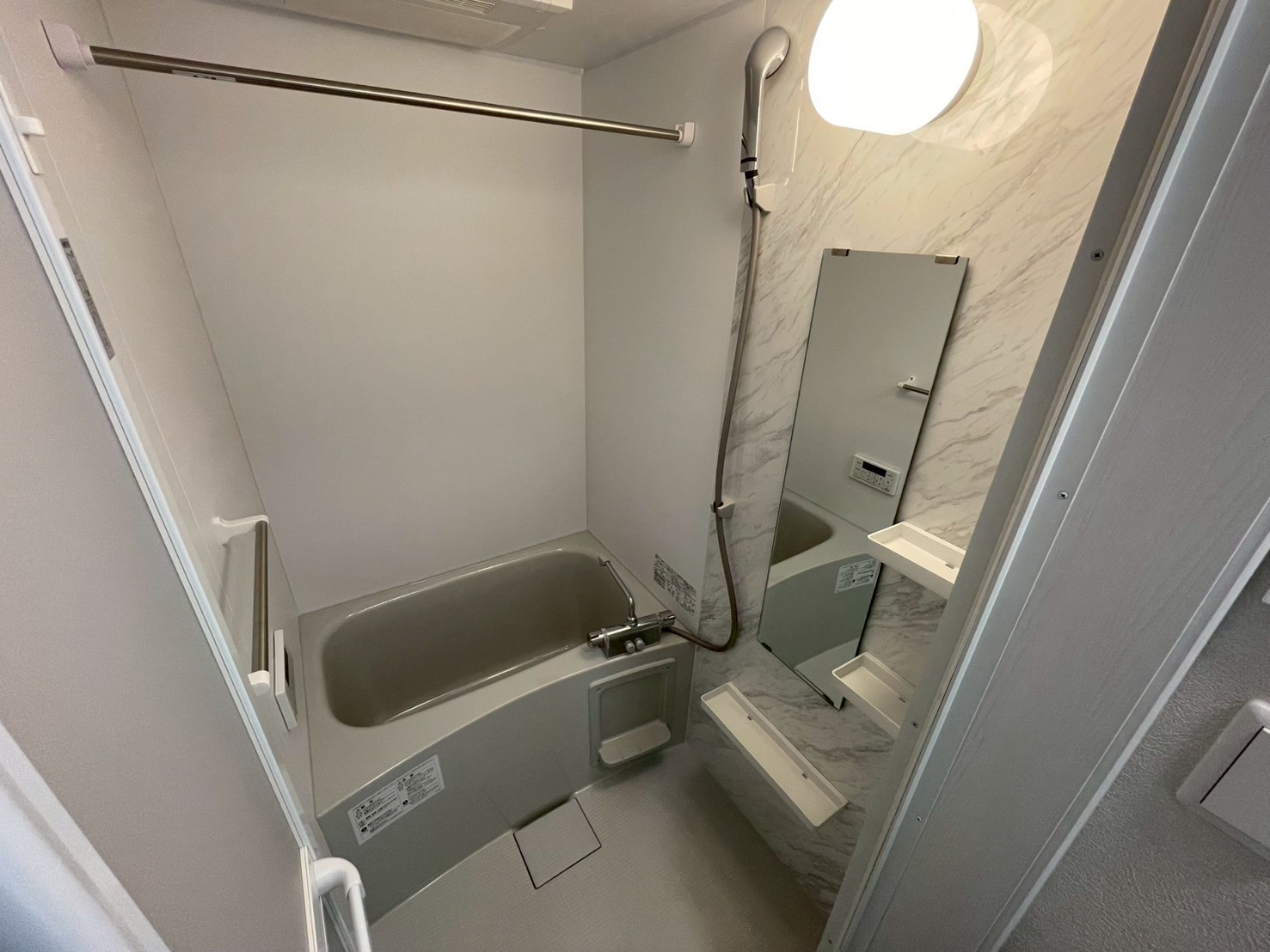 バス・シャワールーム