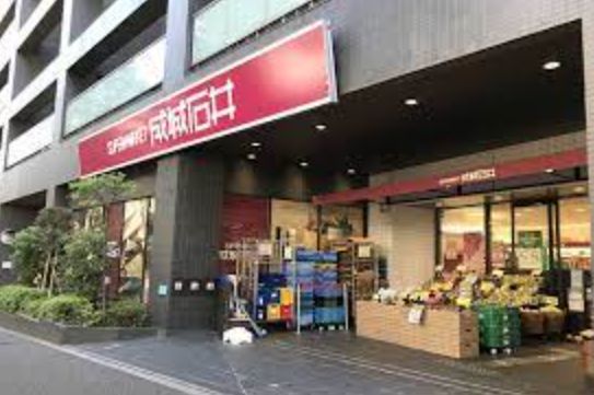 スーパー　成城石井西麻布店（スーパー）まで387m
