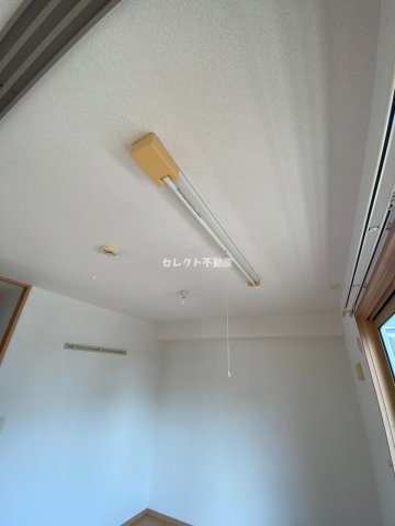 その他　フルール・ド・スリジェA　室内物干し