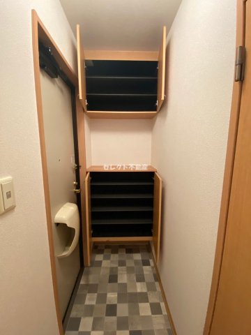 玄関　フルール・ド・スリジェA102 玄関