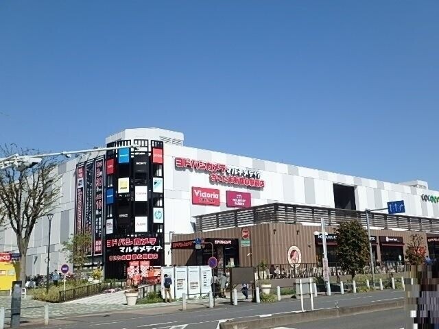 ショッピングセンター　コクーンシティ（ショッピングセンター）まで1003m