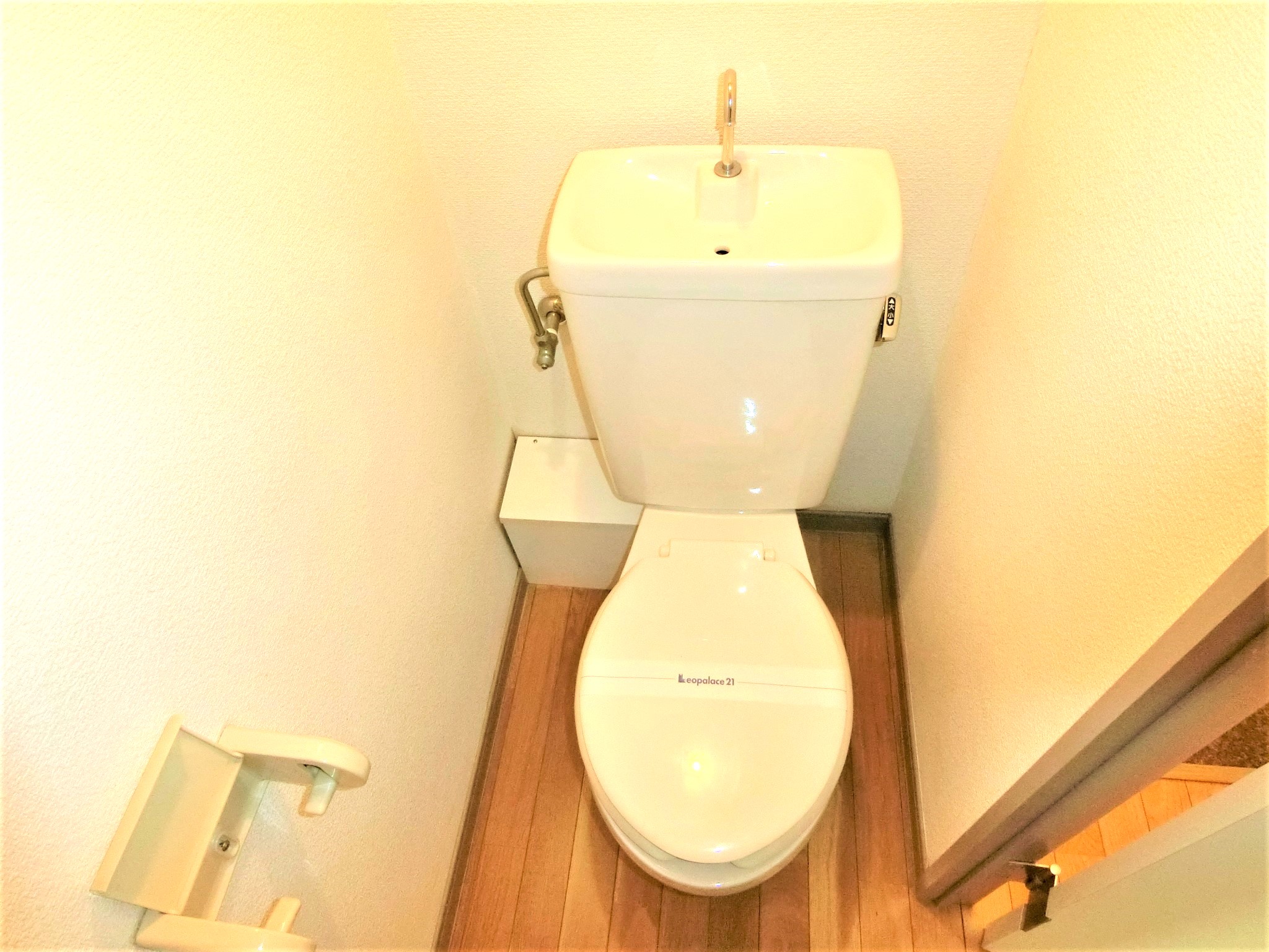 トイレ　バストイレ別で清潔感のあるトイレです☆