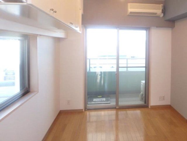 居室・リビング　使い勝手のいい洋室です