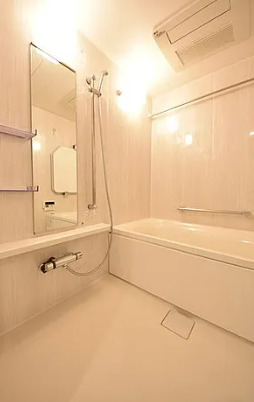 バス・シャワールーム　※別部屋の参考写真です。