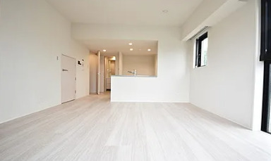 居室・リビング　※別部屋の参考写真です。