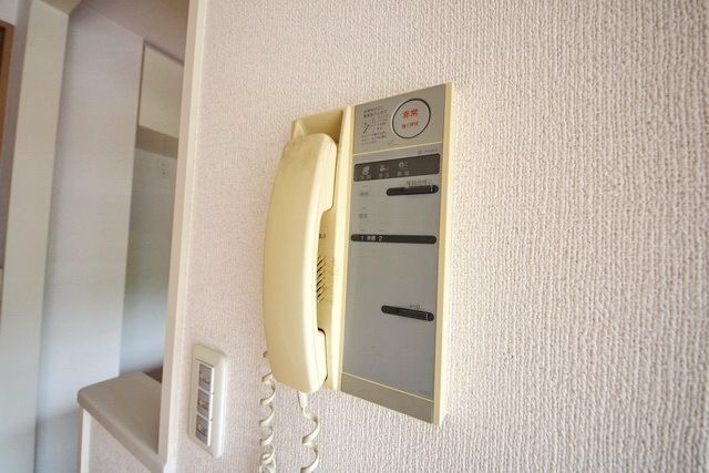 セキュリティ　同物件別部屋写真