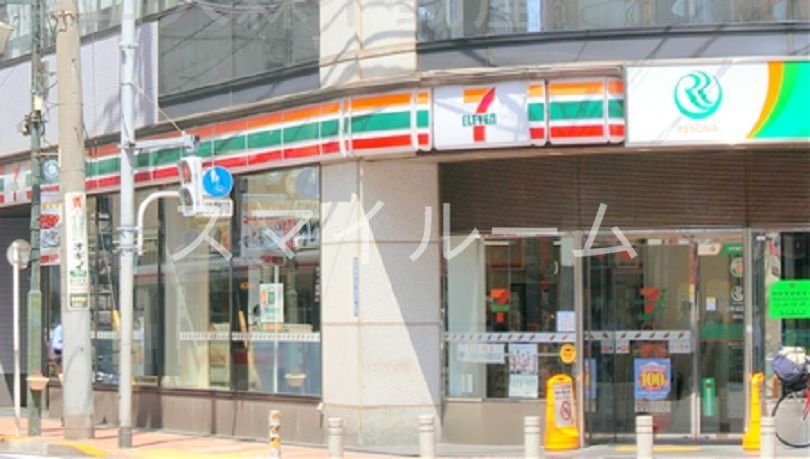 コンビニ　セブンイレブン西蒲田5丁目店（コンビニ）まで200m