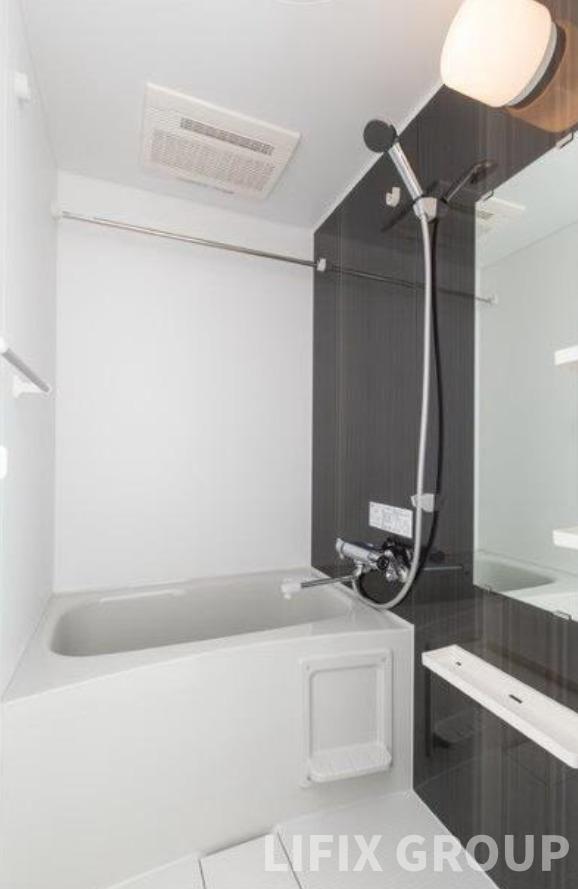 バス・シャワールーム　風呂