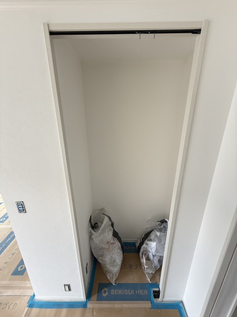 収納　建設中、参考画像。現況優先。