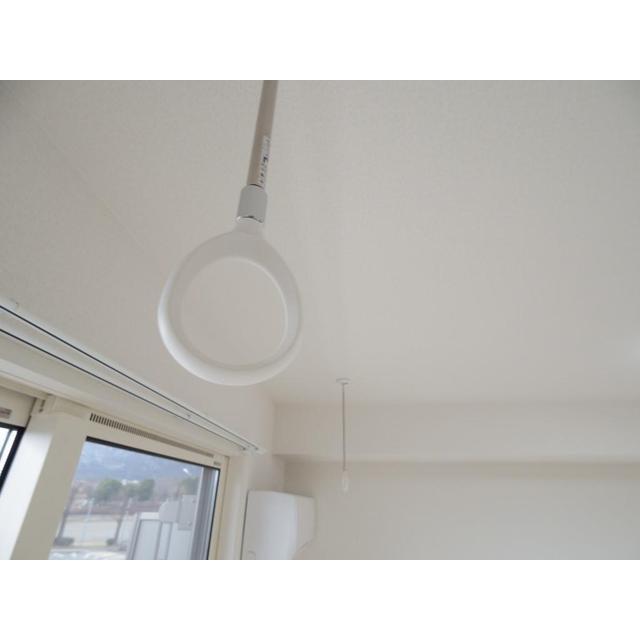 その他　室内物干し設備