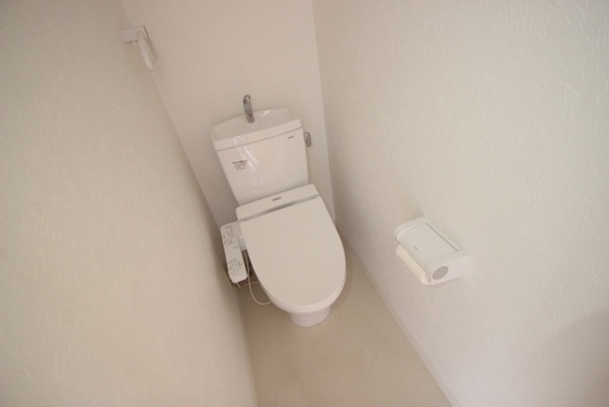 トイレ　※別部屋の写真です