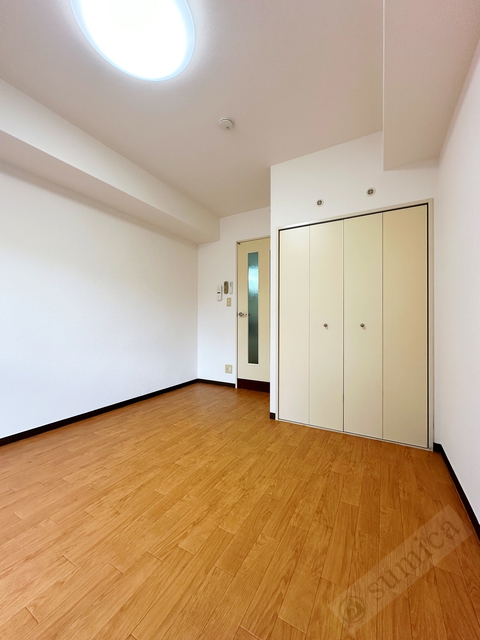 居室・リビング　日当たりもよく明るいお部屋＾＾