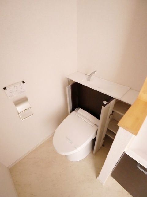 トイレ　★お問い合わせはタウンハウジング神奈川橋本店まで★