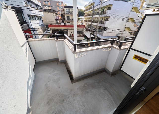 バルコニー　南面バルコニー