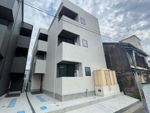 建物外観　外観写真（昼）