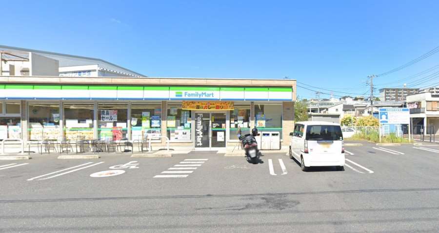 コンビニ　ファミリーマート港南下永谷六丁目店（コンビニ）まで350m