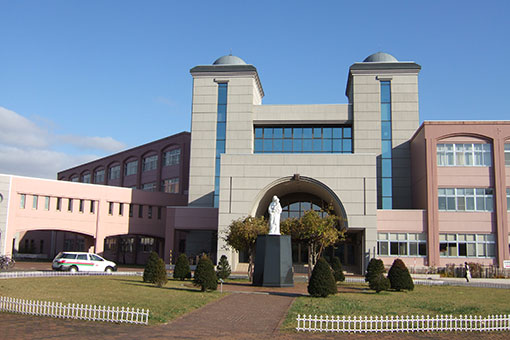 大学・短大　私立藤女子大学（大学・短大）まで560m