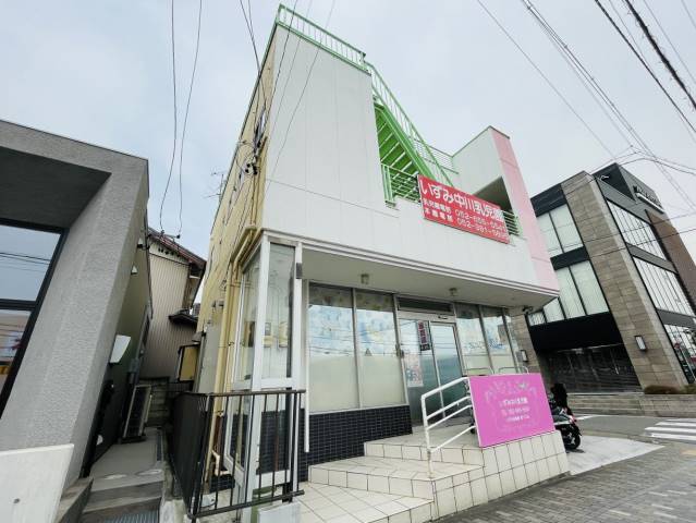 幼稚園・保育園　いずみ中川乳児園（幼稚園・保育園）まで381m