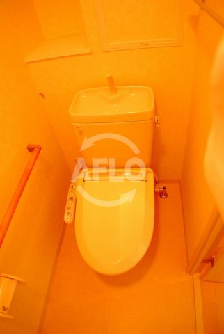 トイレ　アルデールヒル内久宝寺　温水暖房便座