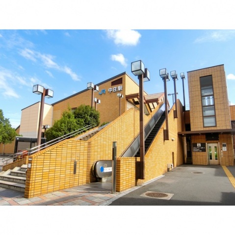 ショッピングセンター　ダイソーマルナカ倉敷マスカット店（ショッピングセンター）まで563m