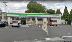 コンビニ　ファミリーマート国分寺府中街道店（コンビニ）まで807m