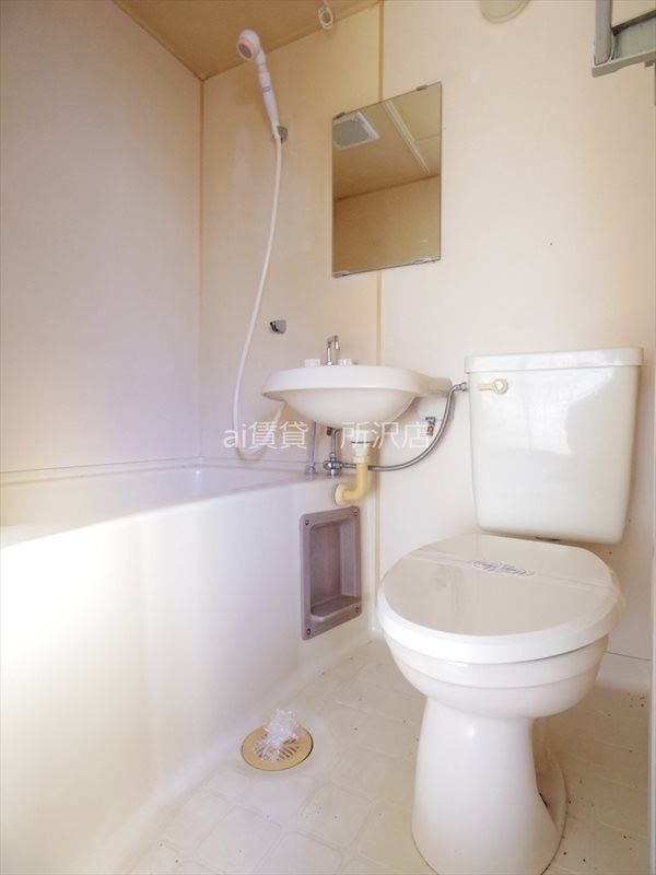 バス・シャワールーム