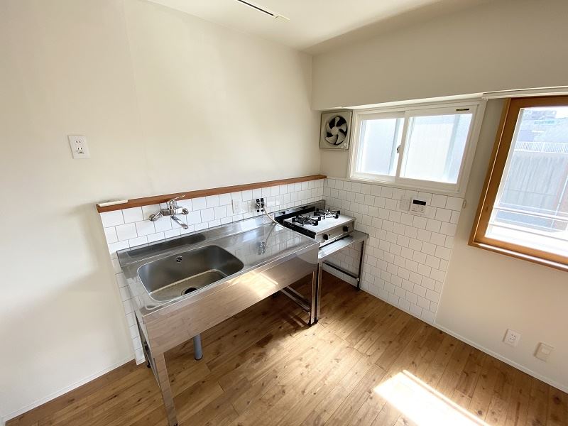 キッチン　ヴィンテージ感漂うキッチン