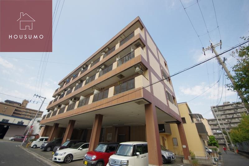 建物外観　外観は落ち着いています