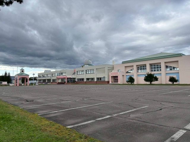 中学校　豊頃町立豊頃中学校（中学校）まで2075m