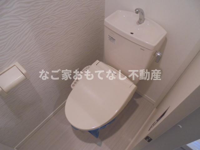 トイレ　同タイプ写真