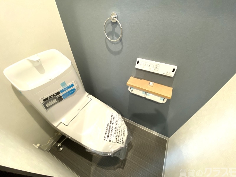 トイレ　冬場も安心の温水洗浄便座！