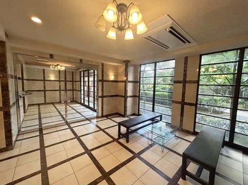 ロビー　★高級感のあるロビー★