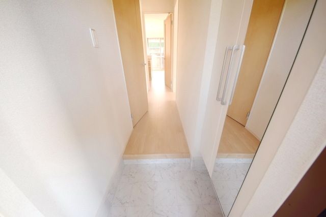 玄関　内観・共用部分