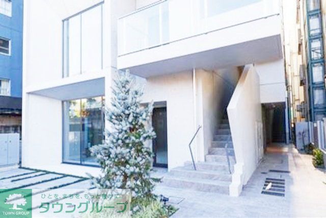 エントランス　部屋探しは株式会社　タウンハウジング　までお気軽にお問合せ…