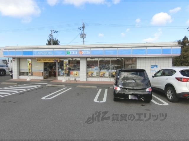 コンビニ　ローソン五個荘簗瀬店（コンビニ）まで800m