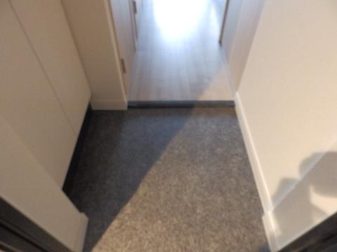 玄関　玄関（イメージ）