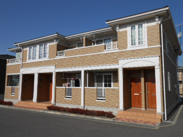 建物外観　バルコニー・玄関側を南南東方向より撮影