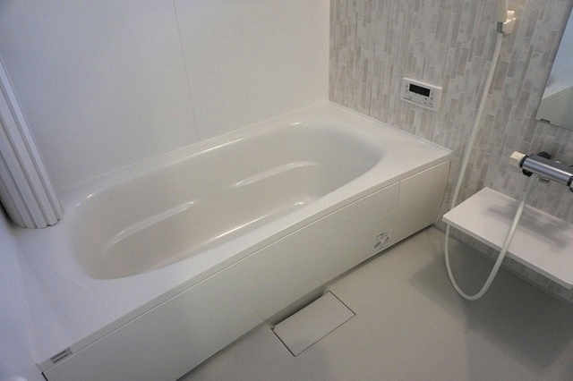 バス・シャワールーム　浴室