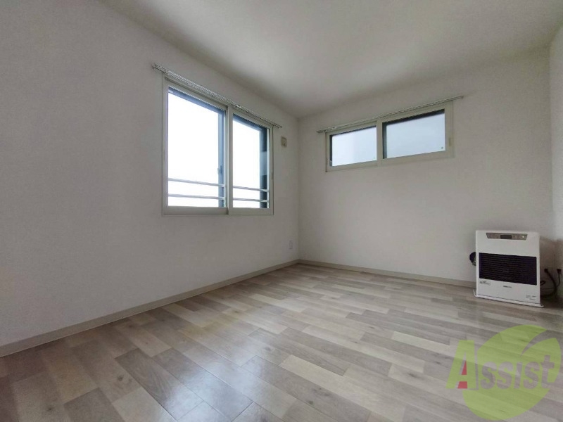 その他部屋・スペース　寝室です。部屋をどう使うかはあなた次第です！