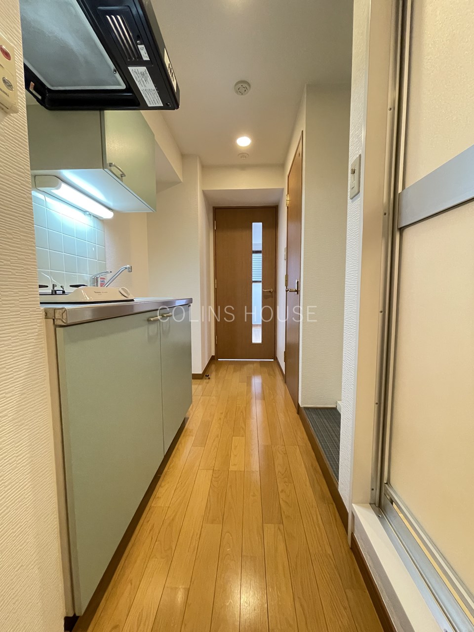 玄関　別部屋画像