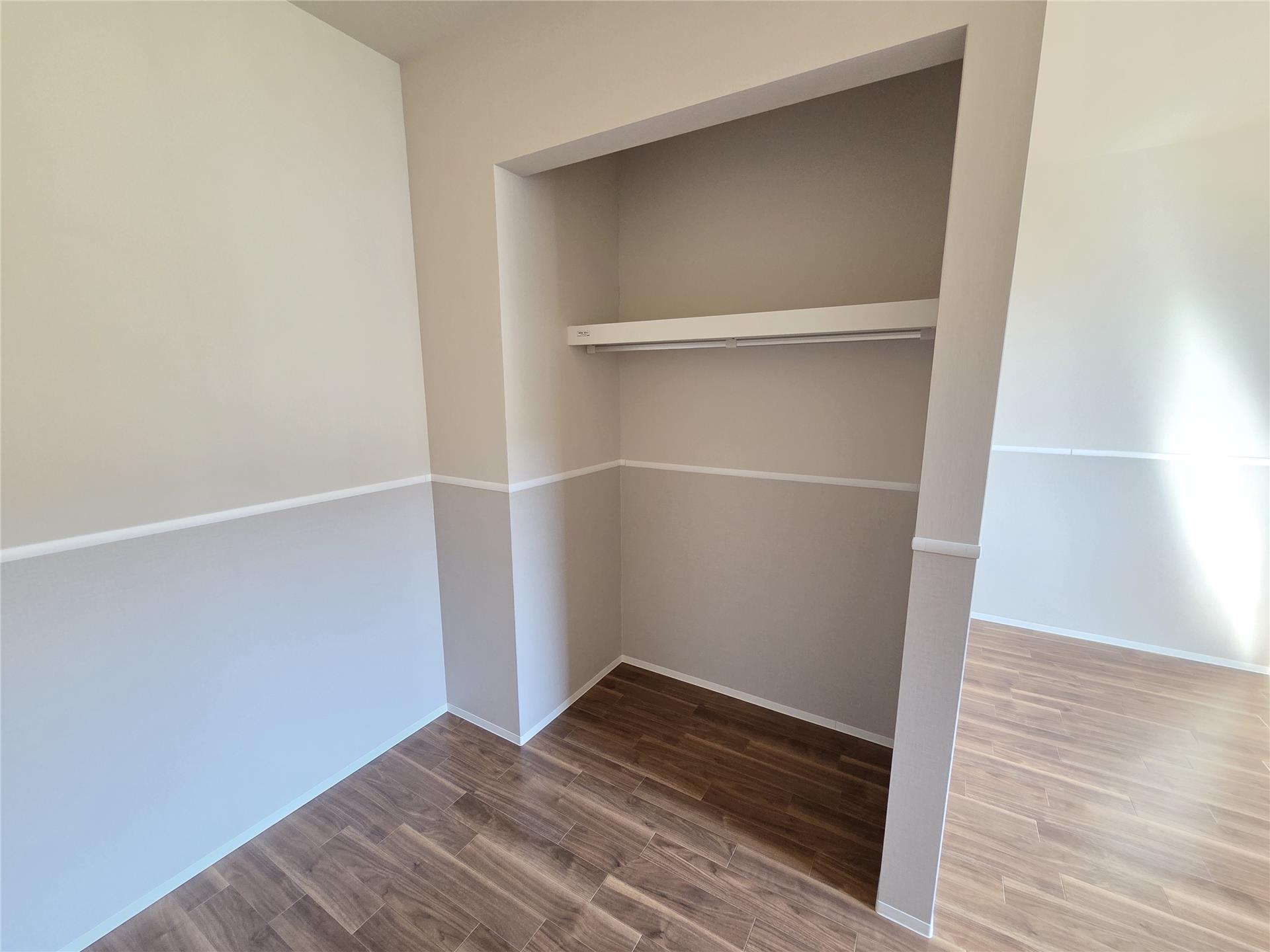 収納　洋服を掛けて収納できるオープンクローゼット♪